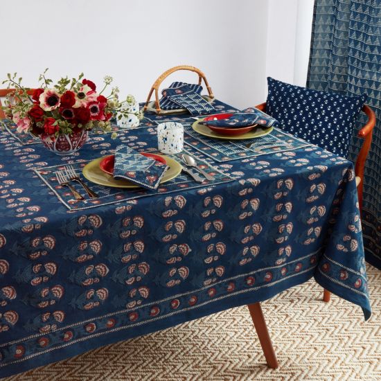 Carnation Tablecloth - Indigo/Brick Red
